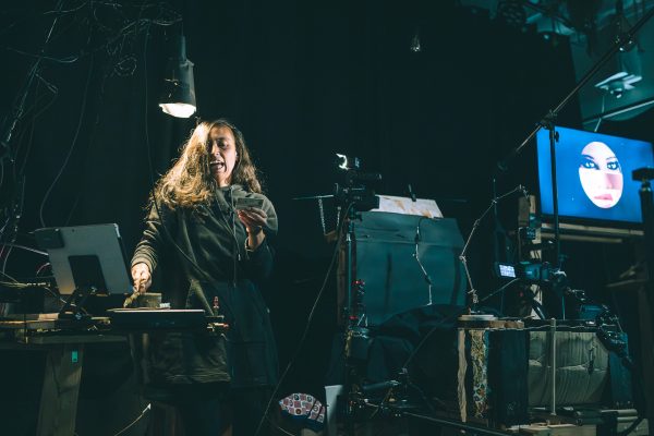 Konstrukt für Puppe, Platzhirsch Festival 2025, Duisburg