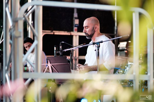 Kioomars Musayyebi Trio, visual sound outdoor 2020, Dortmund